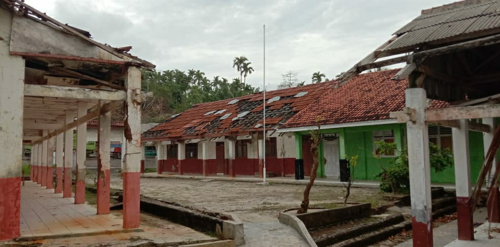 Dewan Dorong Perbaikan SDN 109 Krui