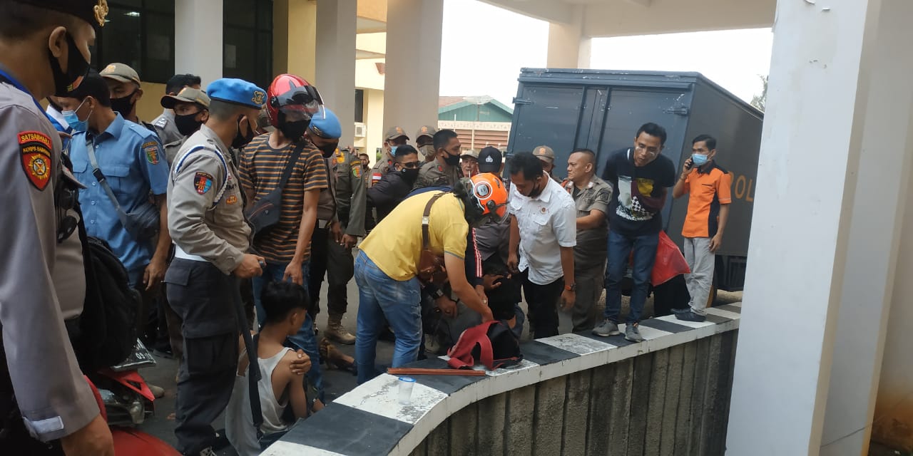Buntut Ricuh di Pemprov Lampung, Polisi Amankan Sejumlah Orang