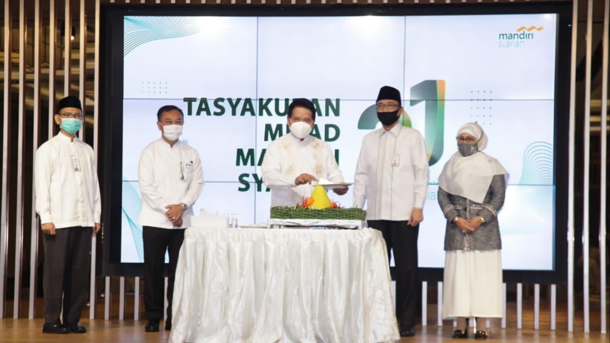 21 Tahun Mandiri Syariah Gelar Program Peduli dan Berbagi