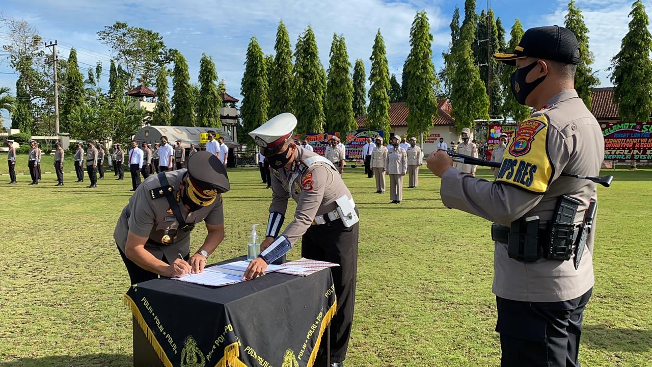 Kapolres Pimpin Sertijab dua Perwira di Polres Lampura