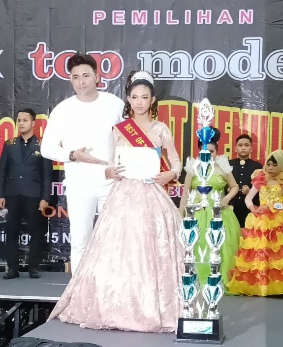 Selamat! Tiga Model Talent Amanda Production Juara Tingkat Nasional