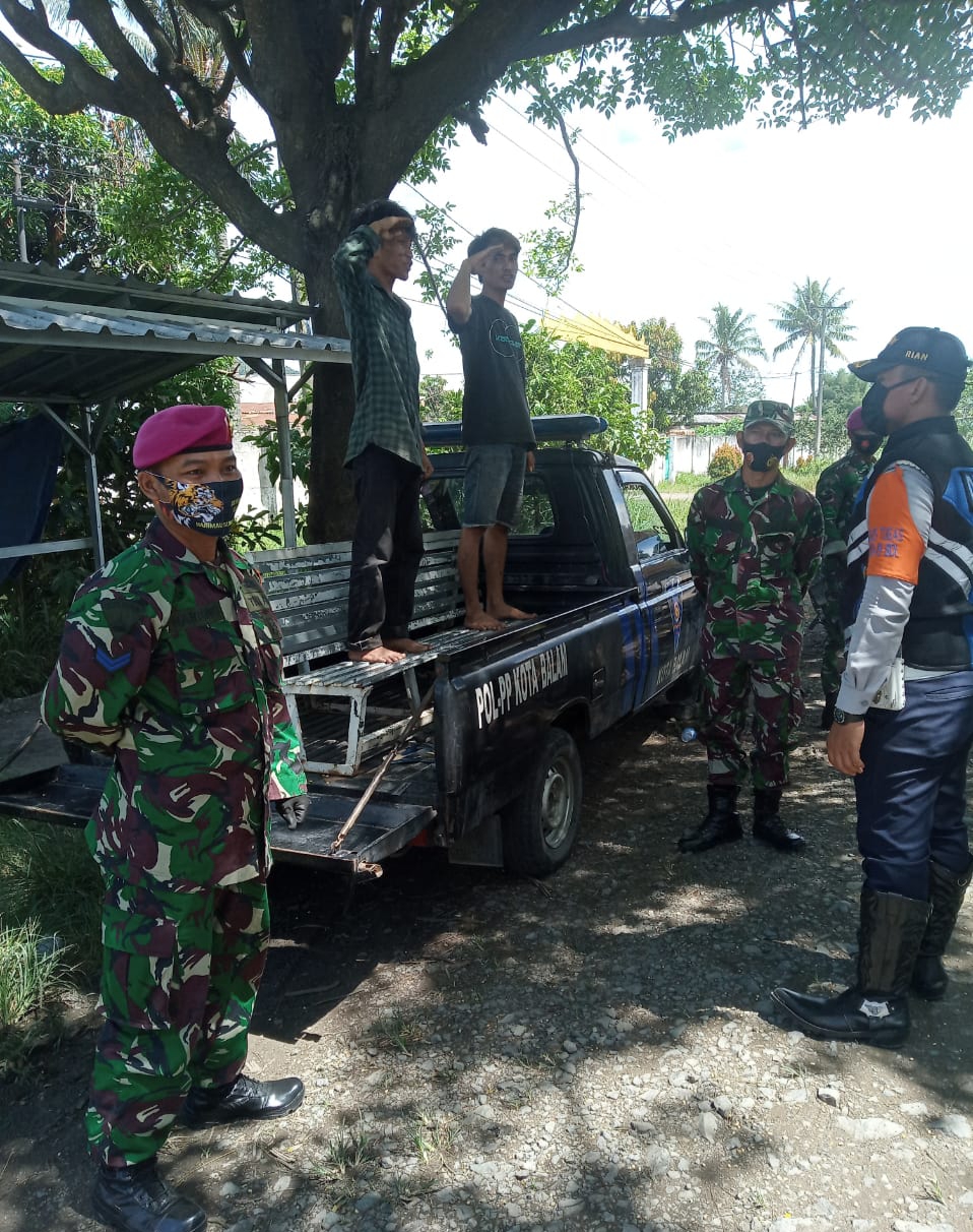 Kodim 0410/KBL Bersama Gugus Tugas Terus Hukum Warga yang Tak Patuh Prokes