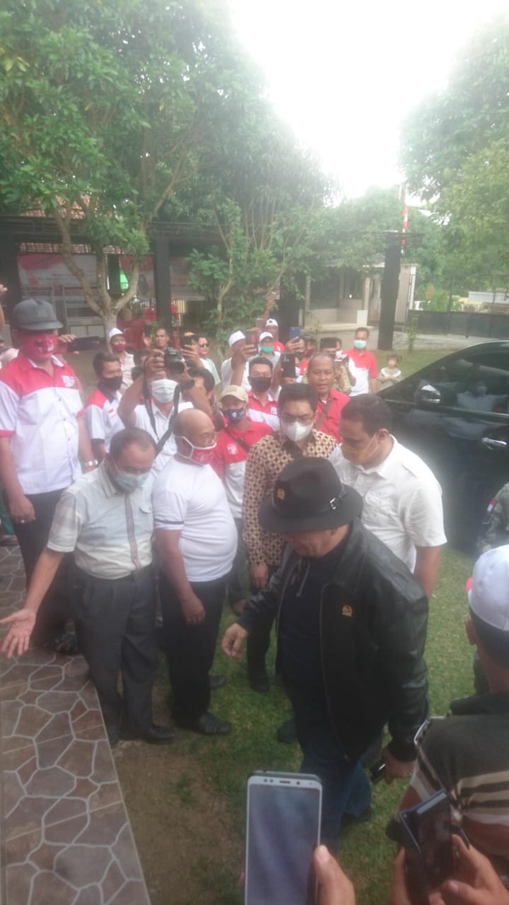 Ketua DPD RI Sambangi Waykanan, Jadi Narasumber Diskusi dan Resmikan Akademi Sepakbola
