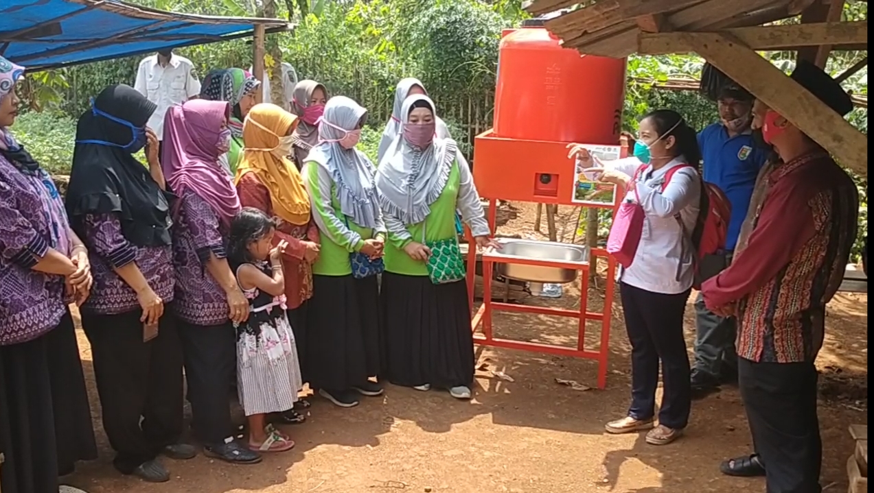 Tim Poltekkes Edukasi KWT Desa Cimanuk, Beber Tanaman Herbal untuk Tingkatkan Imun