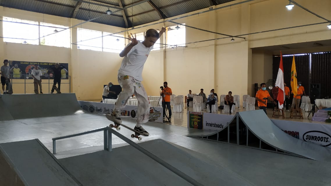 Puluhan Skateboarder Sumatera dan Jawa Adu Skill di Pemprov Lampung Skateboard Competition