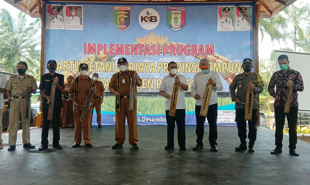 Gubernur Launching Implementasi Kartu Petani Berjaya Pringsewu