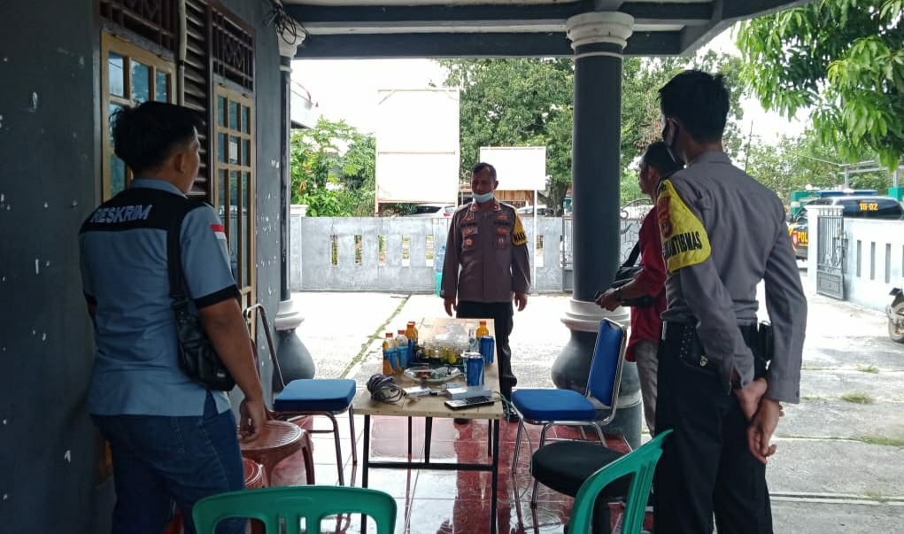 Pasca Rusuh Pleno Tungsura, Kantor KPU Pesbar Dikunci