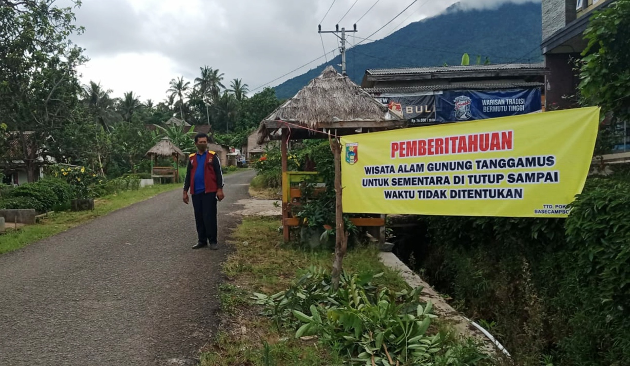 Jalur Pendakian Gunung Tanggamus Ditutup