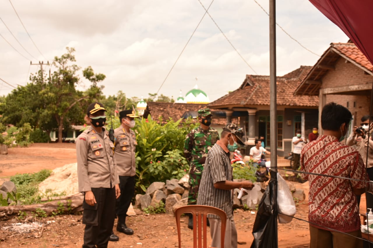 Kapolres Dan Forkopimda Pantau Penerapan Prokes Pemungutan Suara