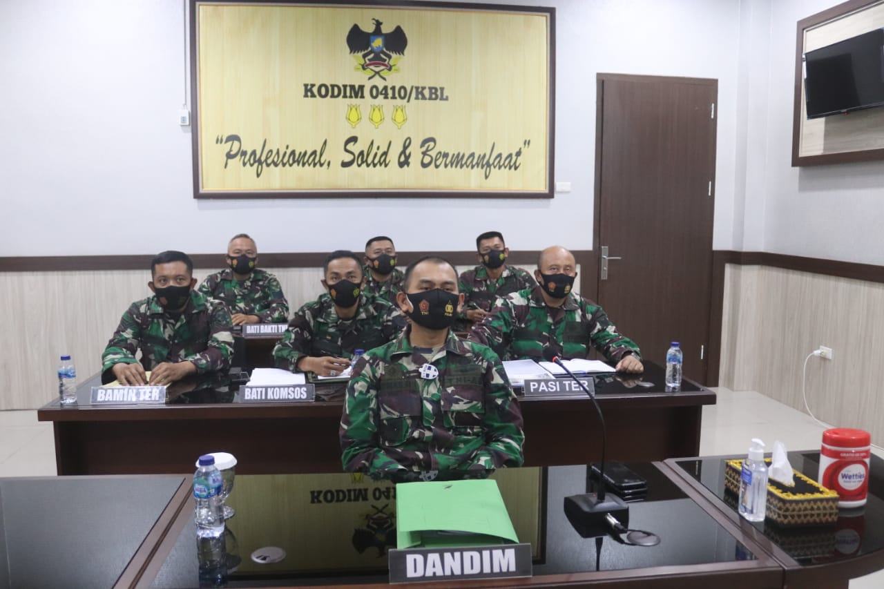 Bersama Jajaran, Dandim 0410/KBL Hadiri VC Pembukaan Evaluasi Progja dan Anggaran