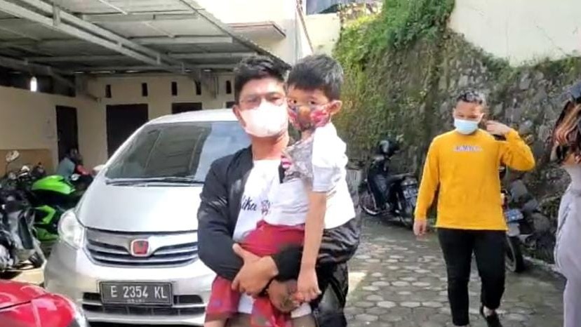 Mantan Istri Ditangkap, Andika Kangen Band Datangi Polda Lampung
