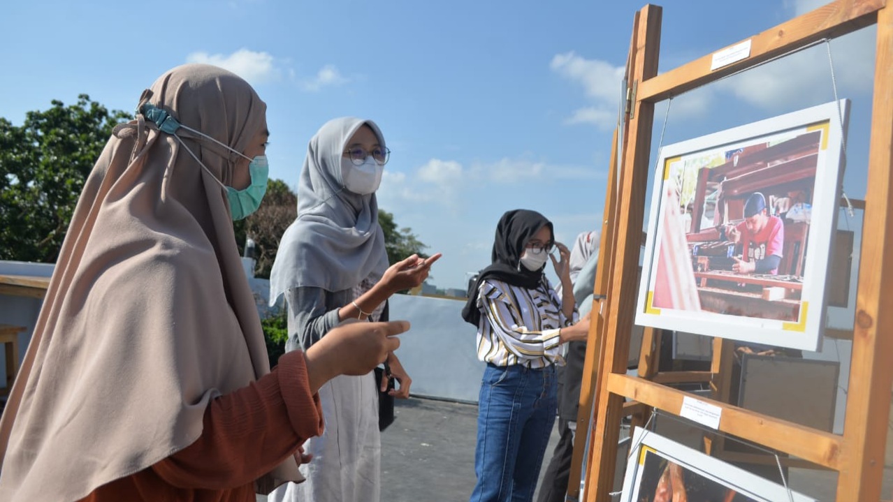 Lewat Pameran Foto, UKM Blitz Adakan Kegiatan Amal