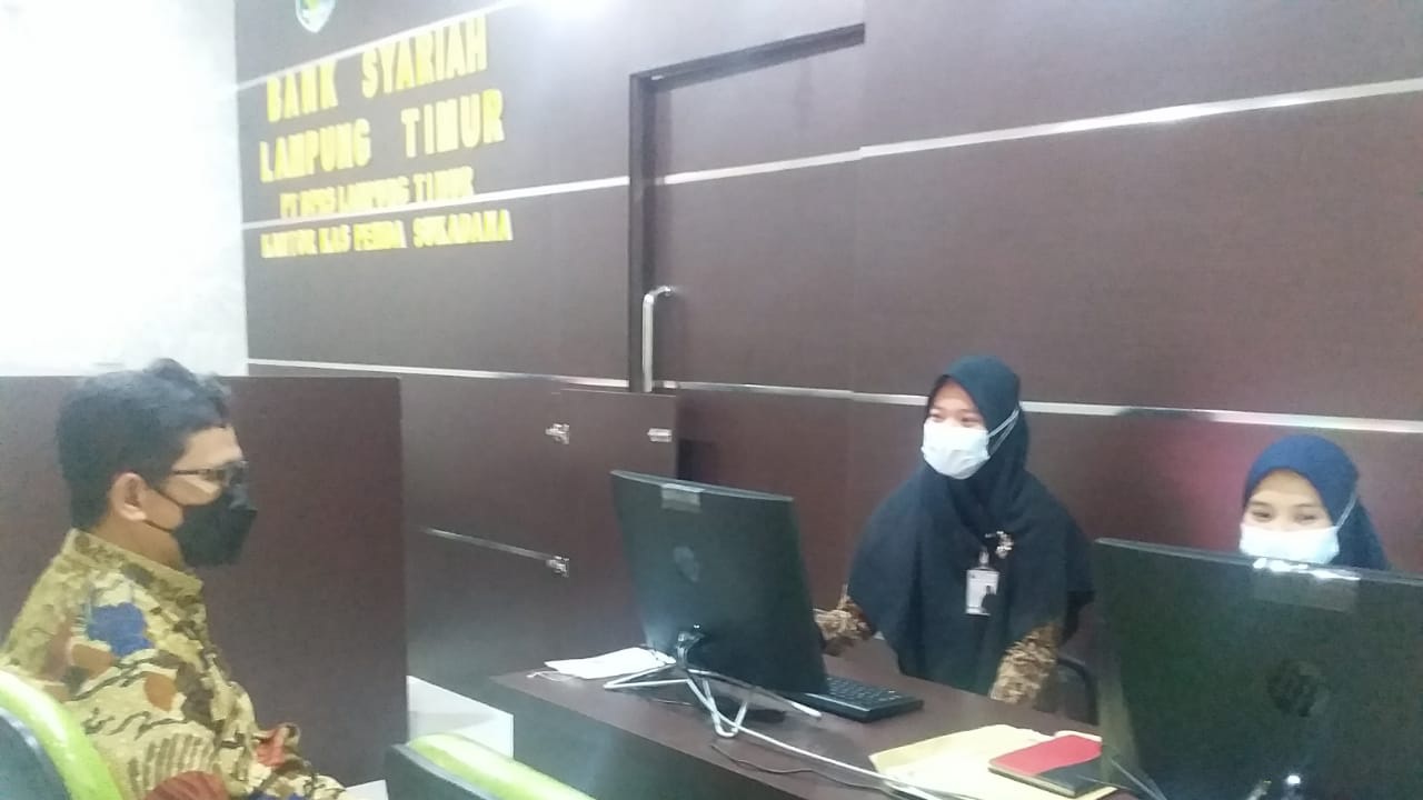 BPRS Lamtim Soft Lounching Kantor Kas di Sekretariat Kabupaten