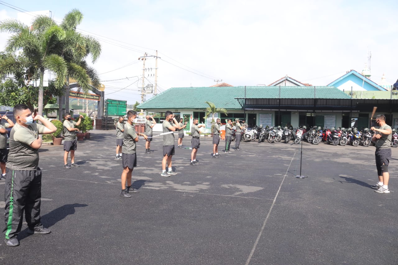 Personel Kodim 0410/KBL Melaksanakan Latihan Bersama