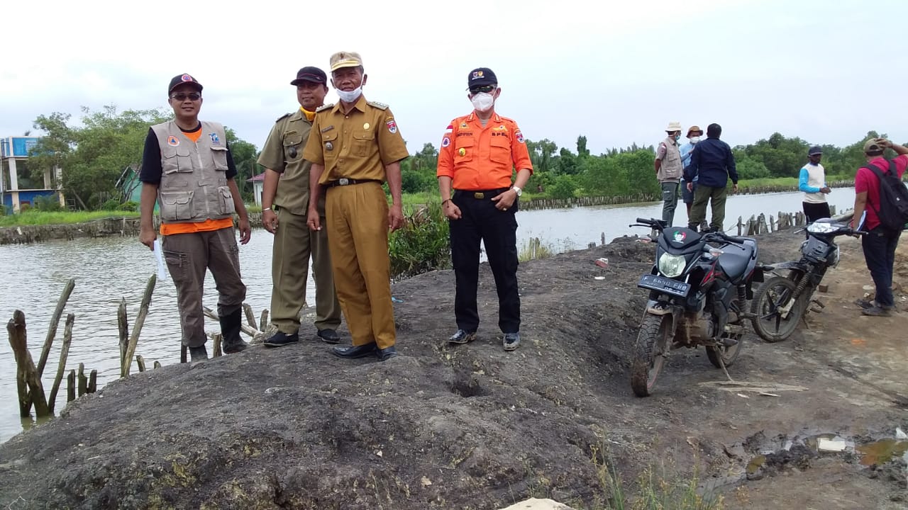 Tinjau Lokasi Tiga Desa yang Terkena Dampak Abrasi