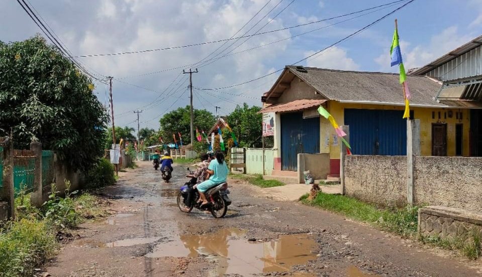 Lapor! Jalan Banjarsari Rusak