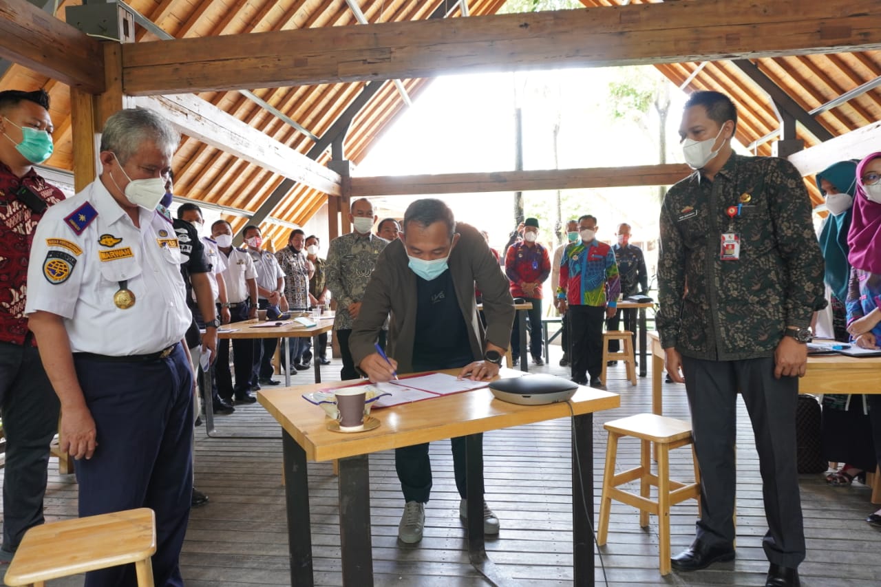 Tubaba Teken MoU dengan INKA dan ITERA