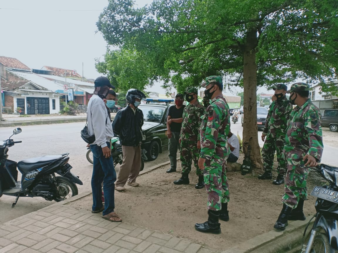 Personel Kodim 0410/KBL Terus Imbau Patuh Prokes ke Warga