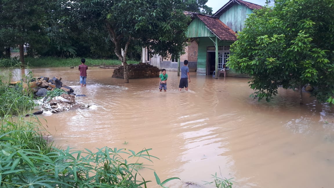 Curah Tinggi, Rumah Warga Kebanjiran