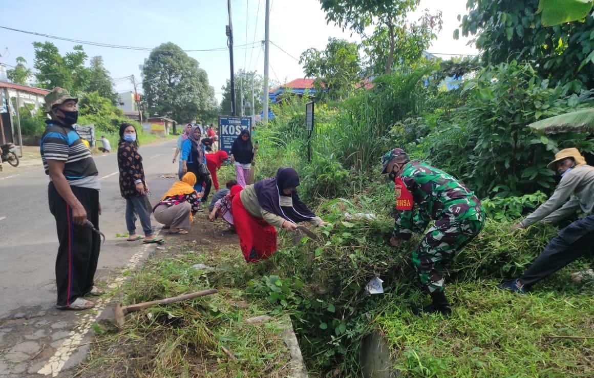 Kegiatan Jumat Bersih Kodim 0410/KBL