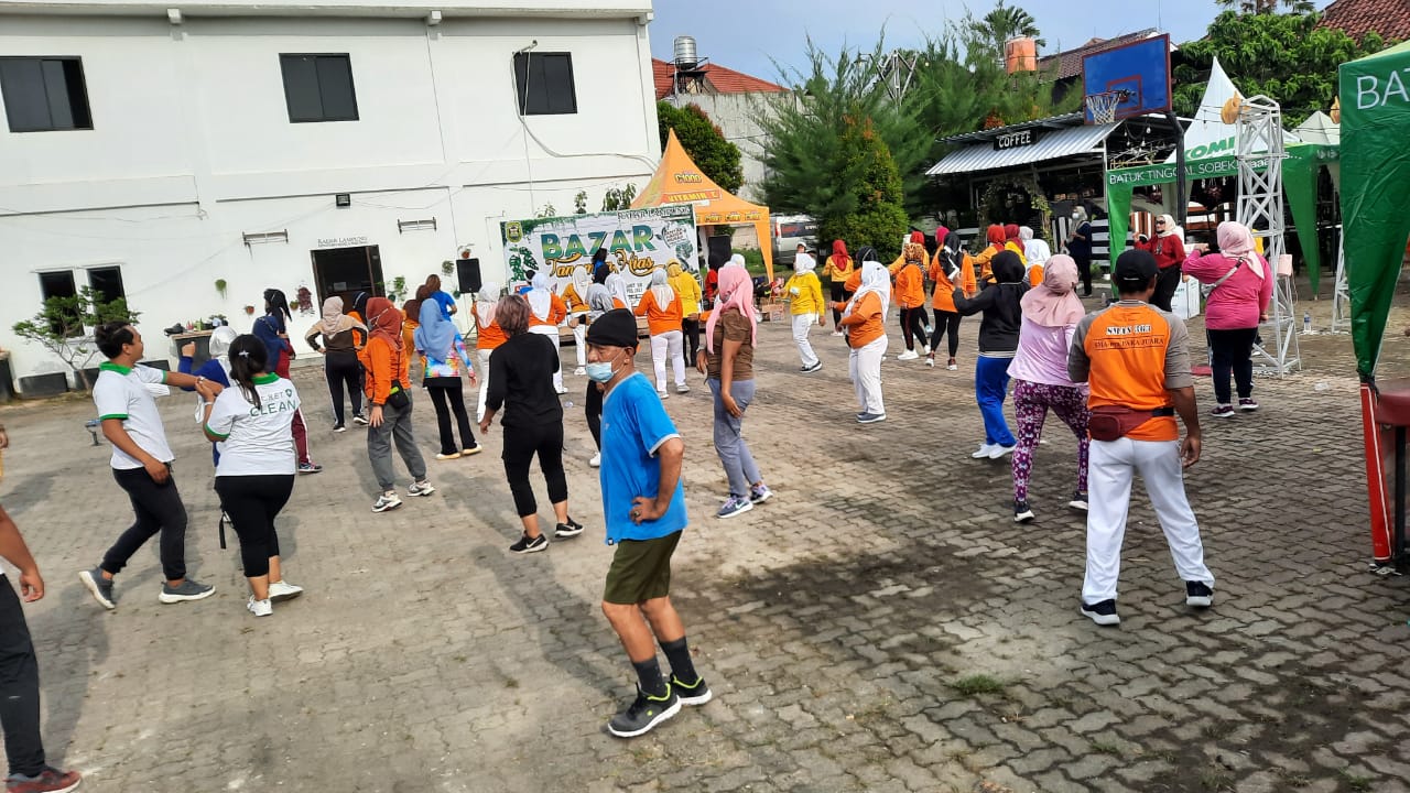 Fun Aerobik Meriahkan Bazar Tanaman Hias Radar Lampung 