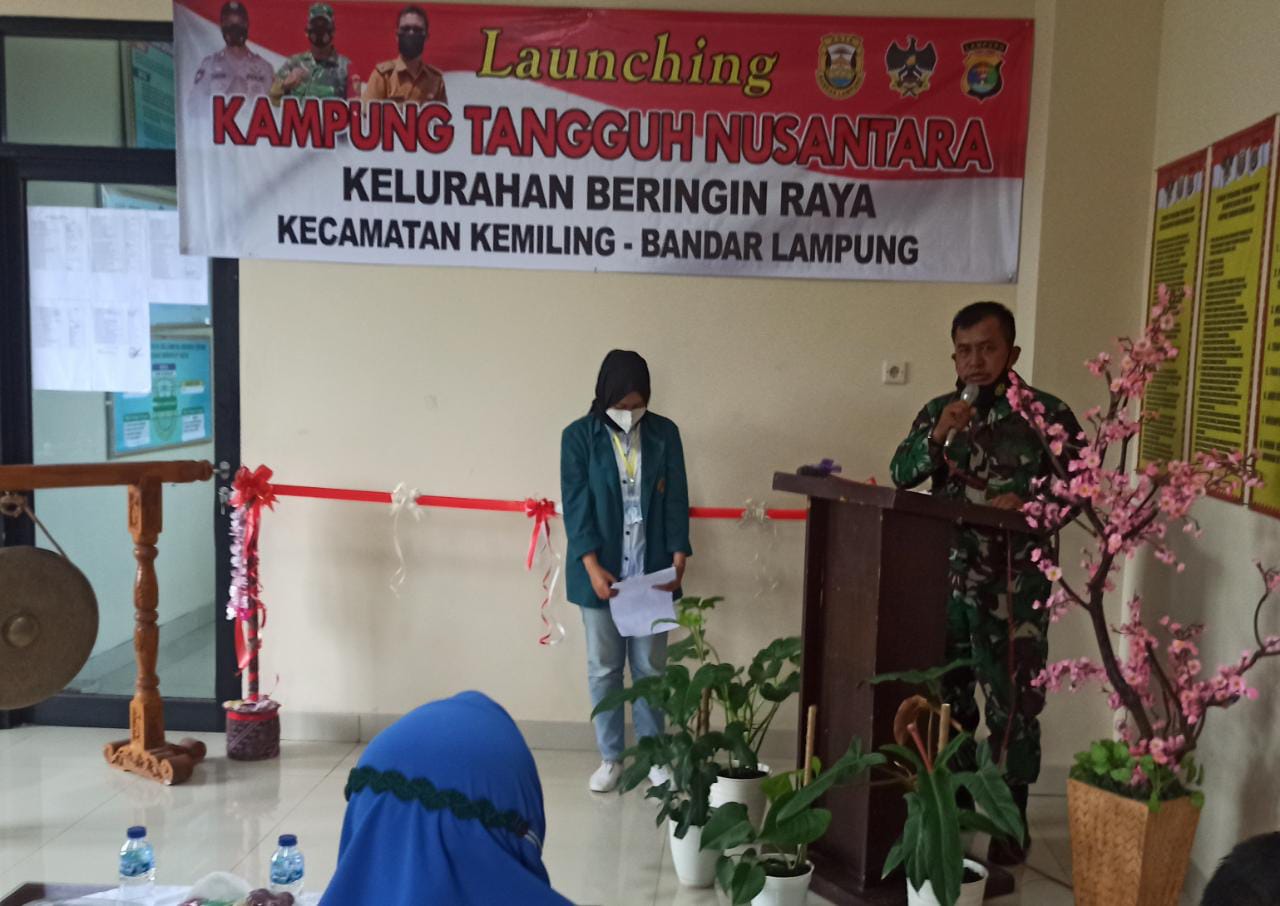 Danramil TBS Kodim 0410/KBL Berikan Pengarahan di Launching Kampung Tangguh