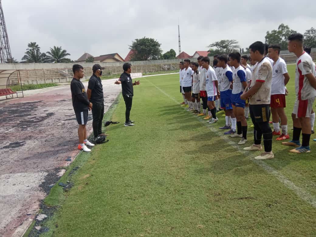 Wakili Shin Tae Yong, 3 Asisten Pelatih Timnas Seleksi Calon Pemain Timnas asal Lampung