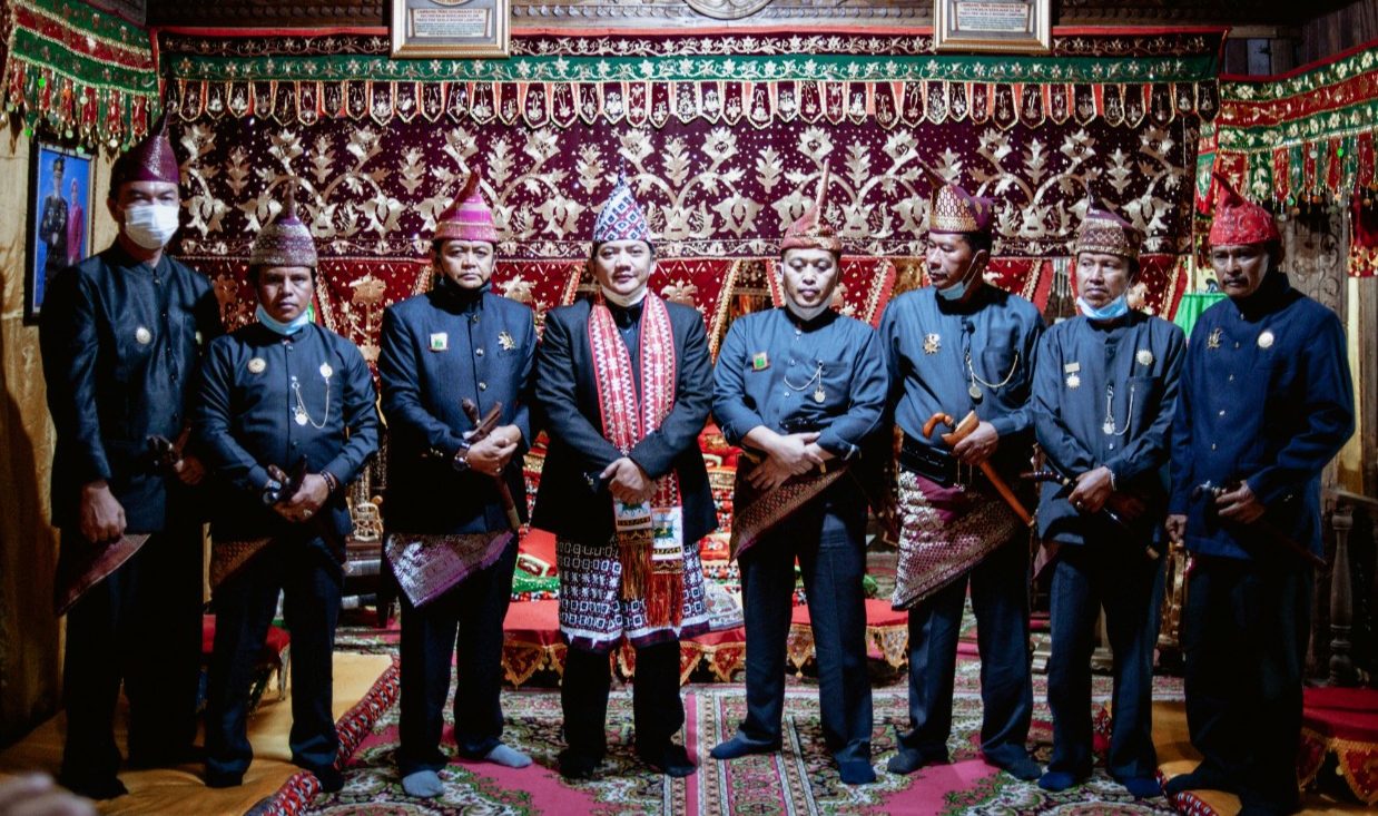 Taufik Basari Kunjungi Istana Gedung Dalom Kepaksian Pernong