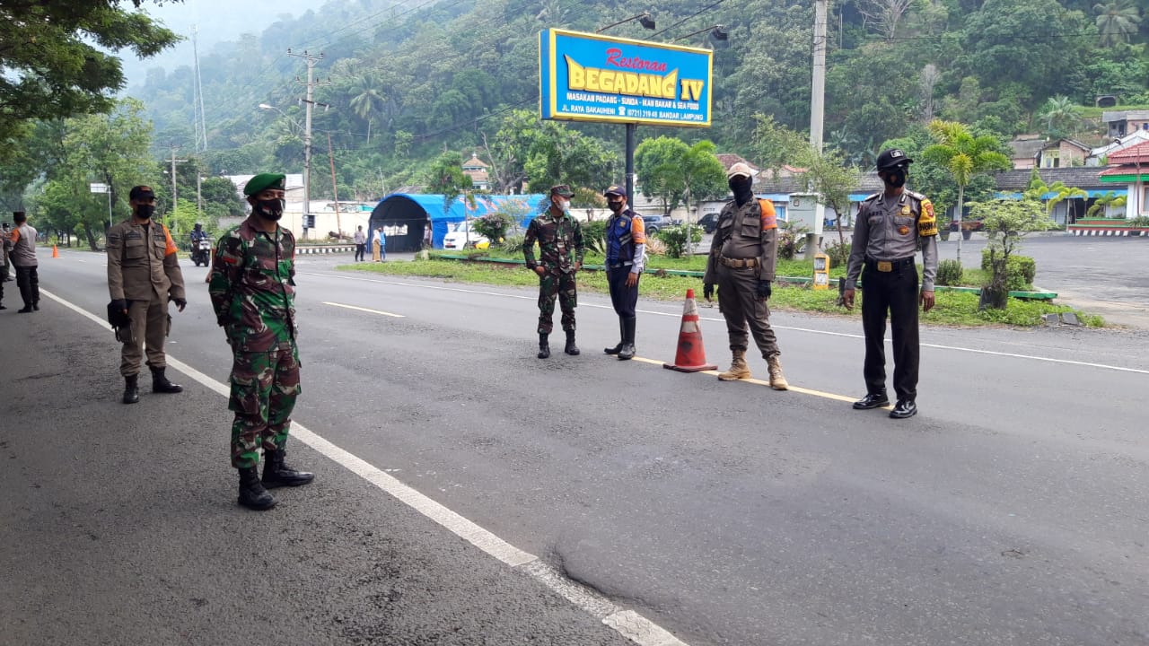 Jajaran Kodim 0410/KBL Laksanakan Pengawasan di Pos Penyekatan