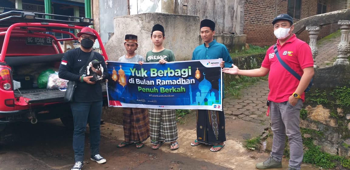 Dcab Id Lampung bersama Fastron Pelumas Pertamina Salurkan Paket Program Semesta Berbagi
