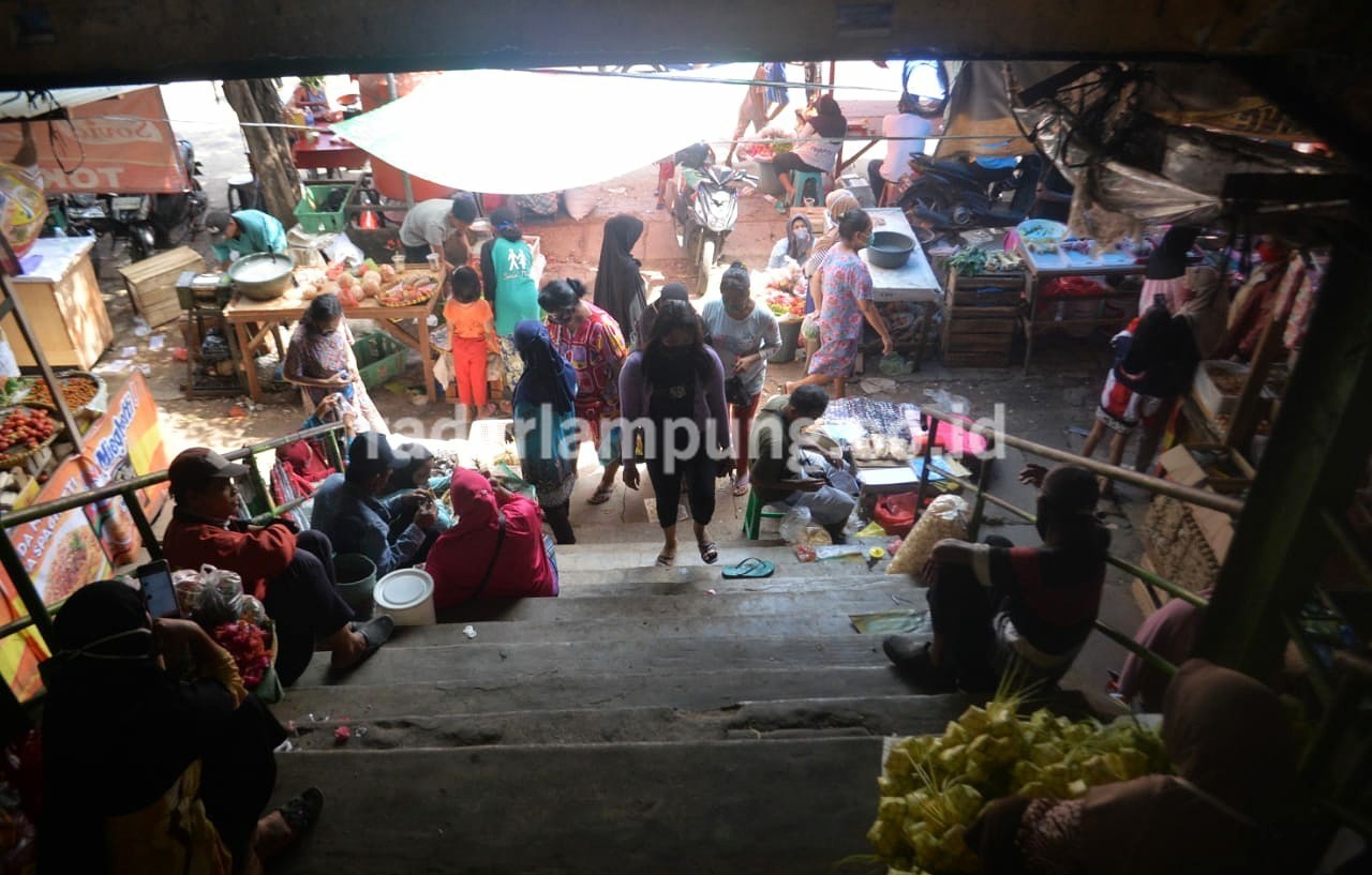 Kaji Revitalisasi Lima Pasar Tradisional di Bandarlampung