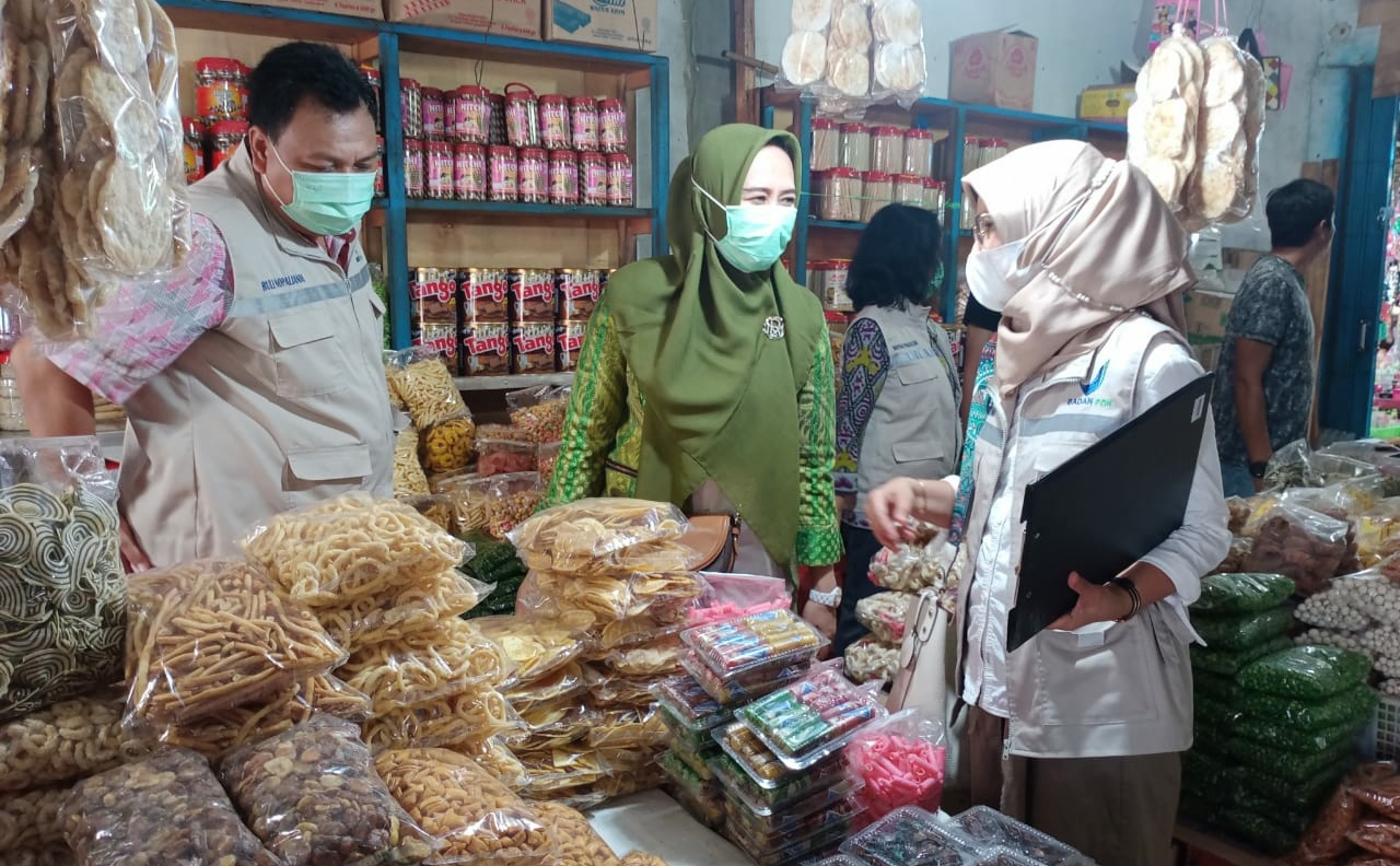 Sidak di Pasar Kedondong, BBPOM Temukan Wafer Kedaluwarsa