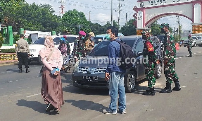 Pemeriksaan Posko Penyekatan, Tujuh Orang Terkonfirmasi Positif Covid-19