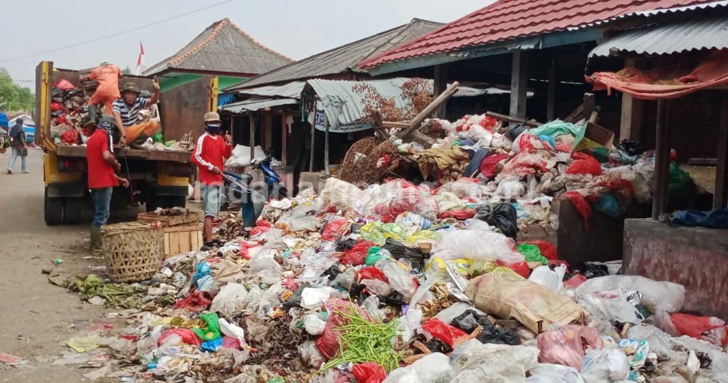 Petugas Kebersihan Lima Pasar Bakal Diusulkan Mendapat SK Bupati
