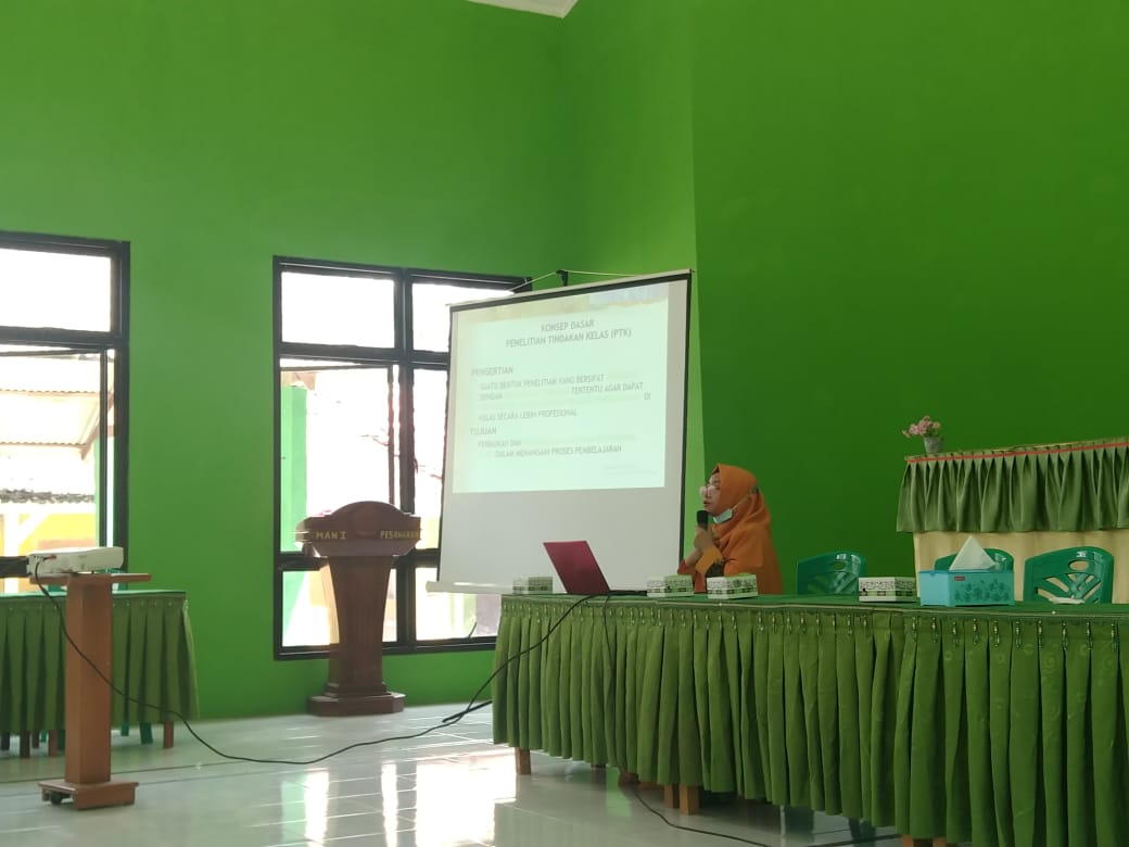 Lagi, Tim PKM Universitas Teknokrat Beri Pelatihan di MAN 1 Pesawaran