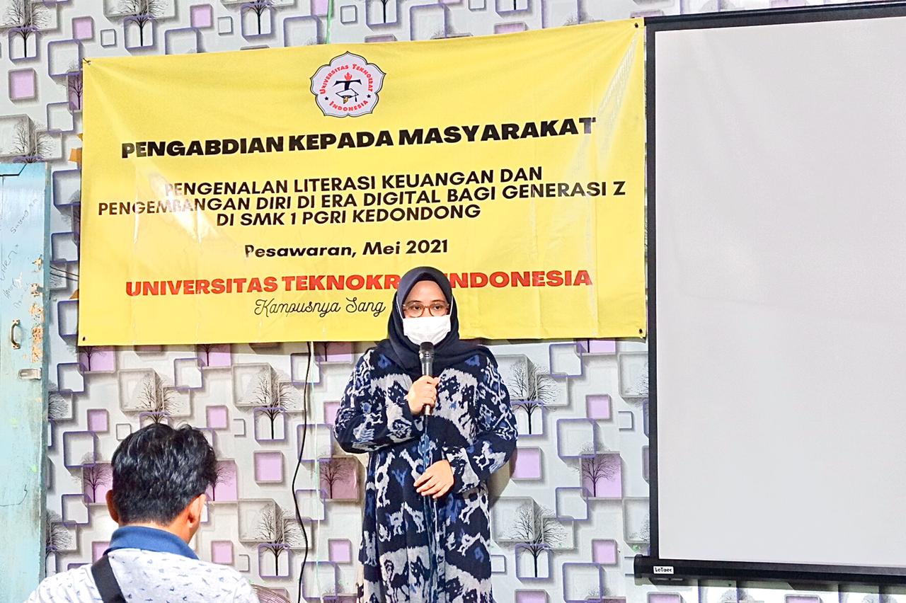 Giliran SMK PGRI 1 Kedondong Disambangi Tim PKM Universitas Teknokrat Indonesia