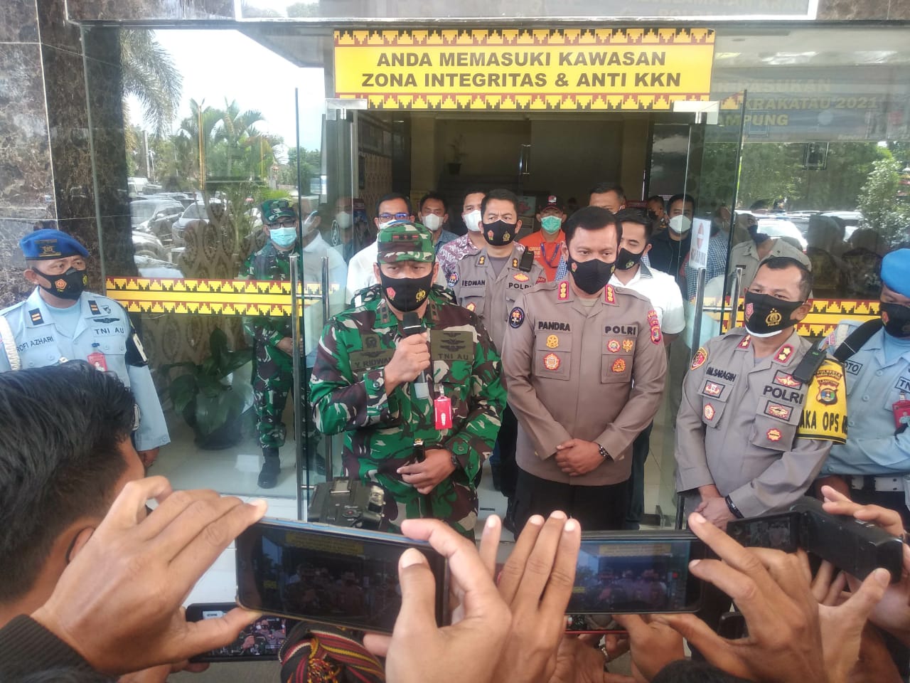 Danlanud PM Bunyamin : Prajurit TNI AU Kecelakaan Senpi, Bukan Ditembak