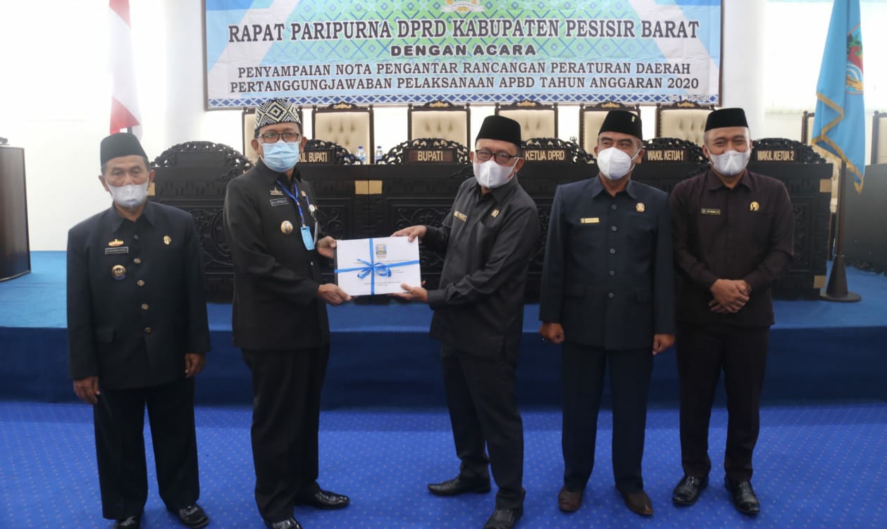 Gelar Paripurna Nota Pengantar Raperda Pertanggungjawaban APBD 2020