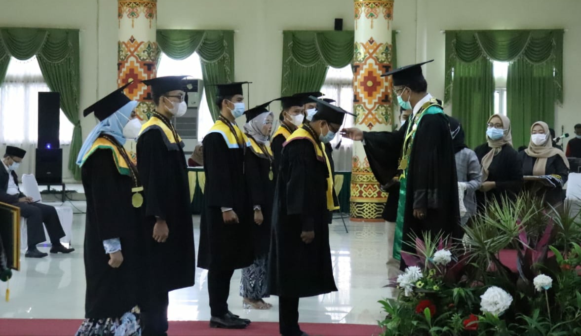 Selamat! 994 Mahasiswa UIN Raden Intan Lampung Jadi Sarjana