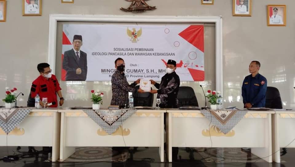 Ketua DPRD Lampung Ajak Masyarakat Cinta Tanah Air