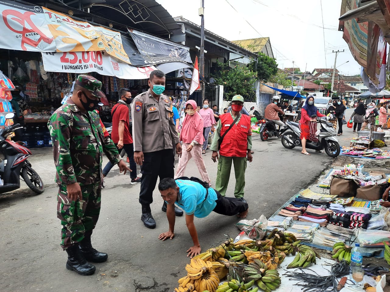 Kodim 0410/KBL Berikan Hukuman Warga yang Tak Patuh Prokes