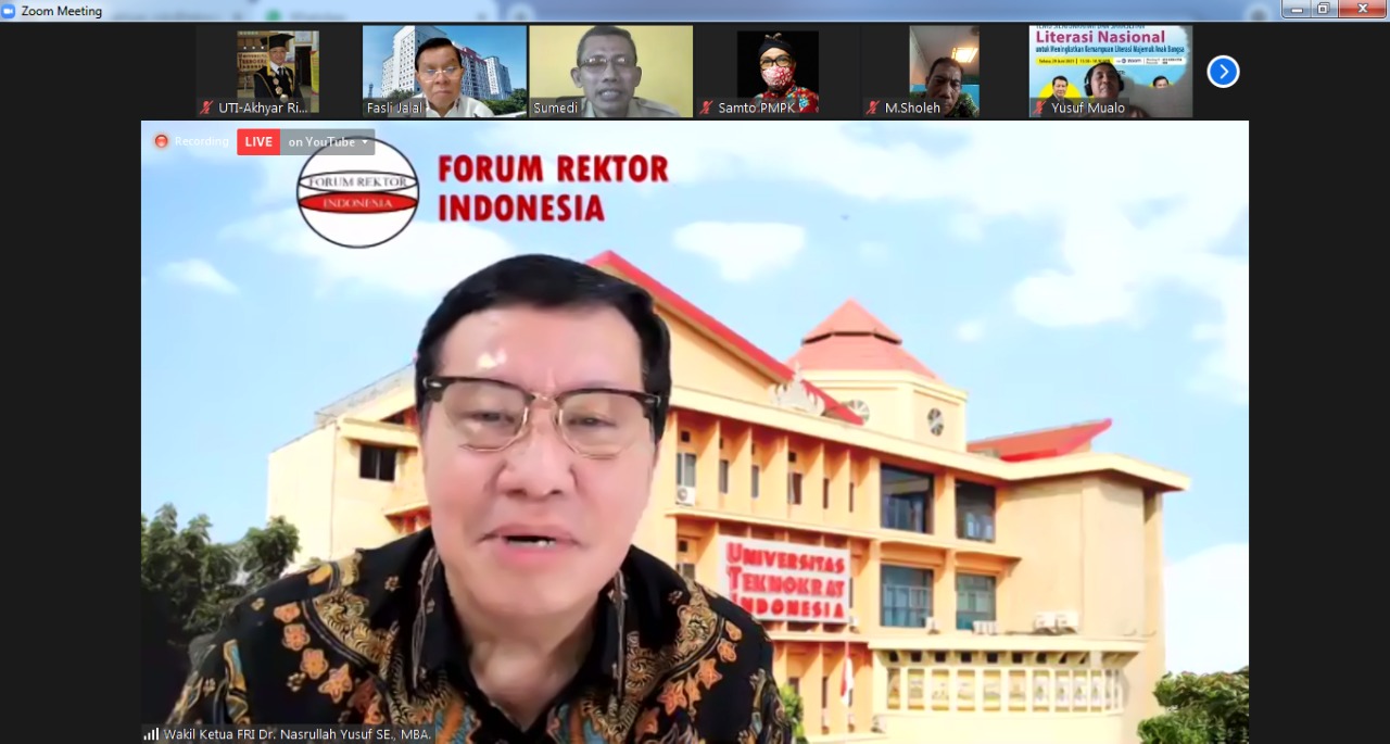 Di Webinar Nasional, Rektor Universitas Teknokrat Indonesia Soroti Literasi Digital