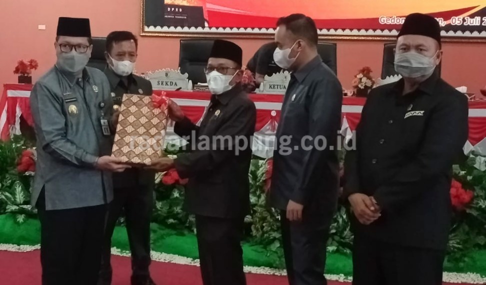 Gelar Paripurna Nota Pengantar Tujuh Raperda