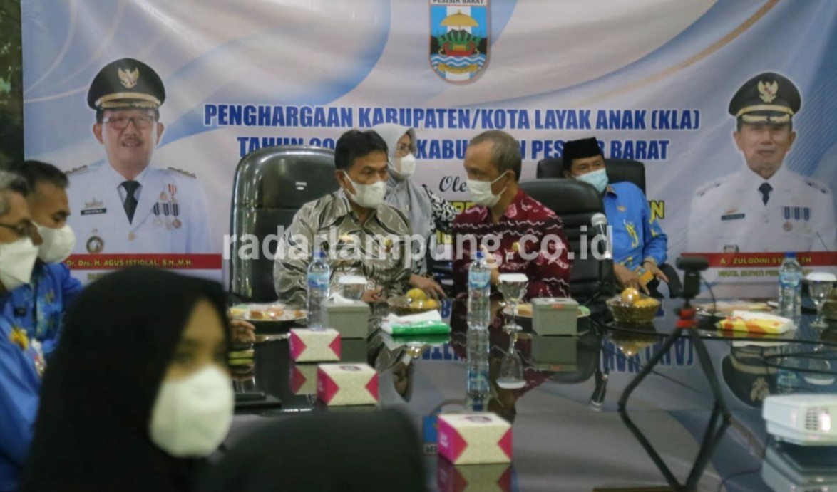 Penghargaan KLA Penyemangat Pemenuhan Hak Anak