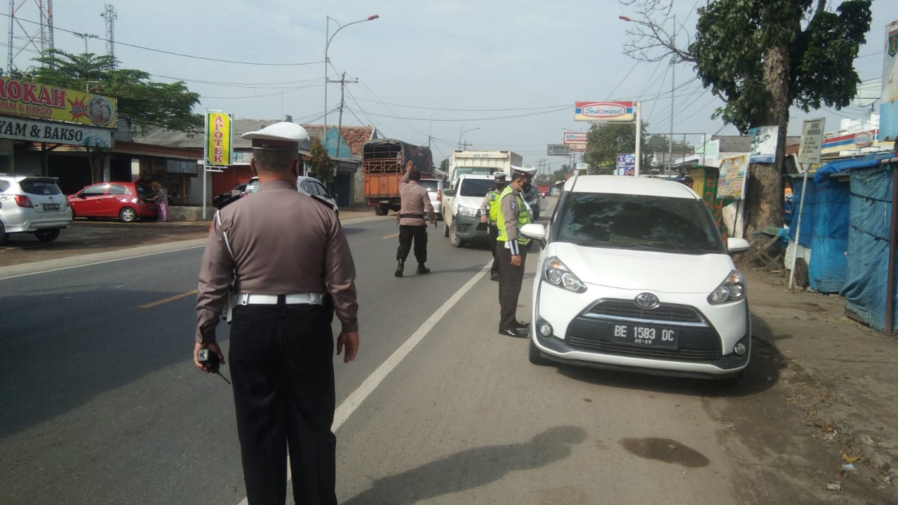 Penyekatan, 16 Kendaraan di Lamteng Putar Balik