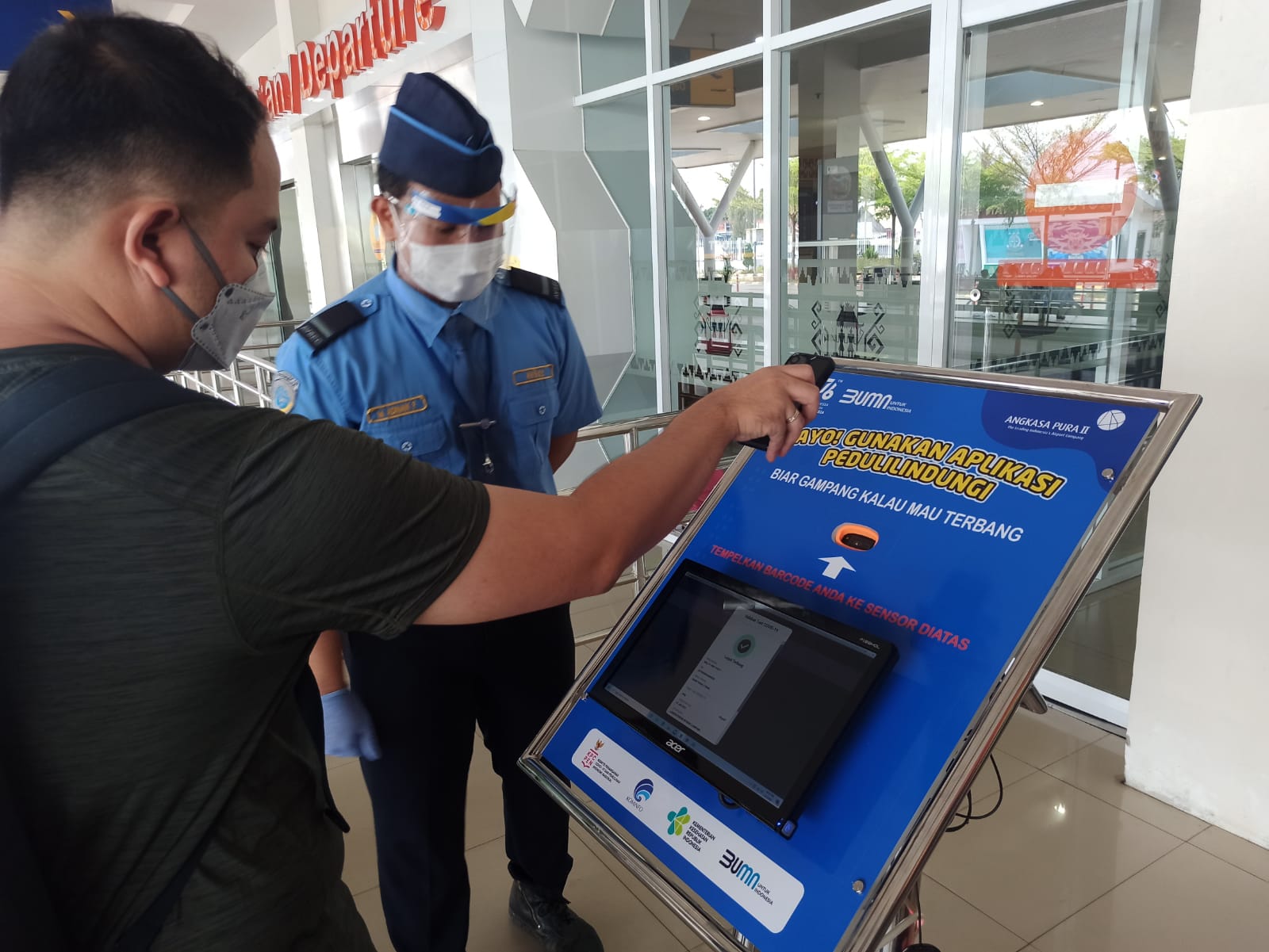 Terbang Via Bandara Radin Inten II, Kini Penumpang Wajib Gunakan Aplikasi PeduliLindungi