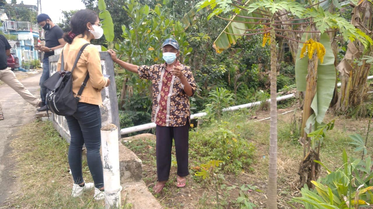 Warga Temukan Bayi Laki-laki di Tepi Jembatan