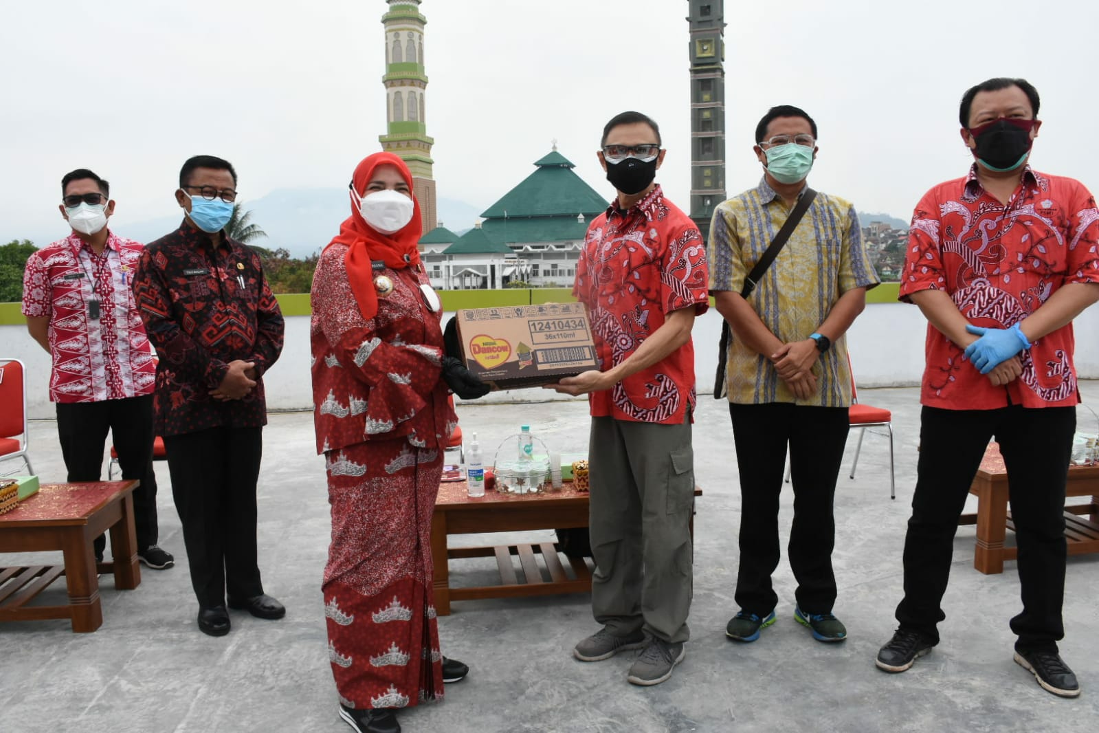 PSMTI Bersama Pemkot, Peduli Nakes Puskesmas