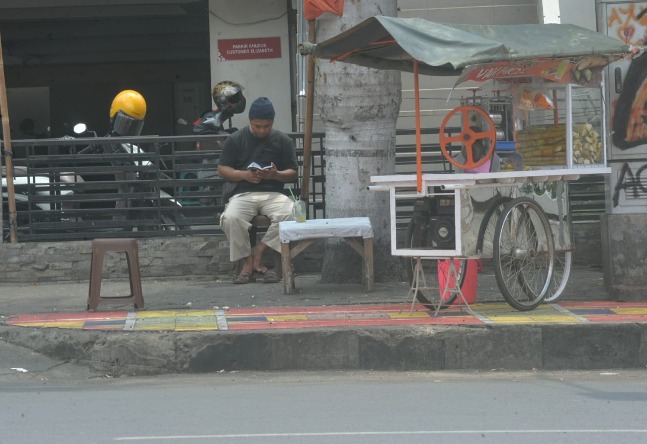 Pedagang terdampak PPKM Level 4, Pembeli Sepi dan Nunggak Bayar Cicilan