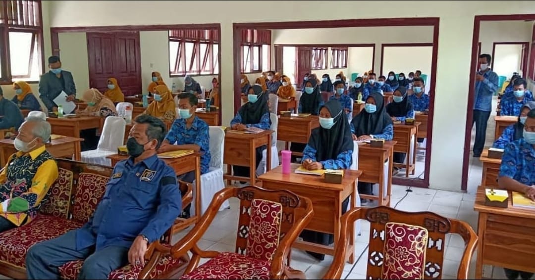 Wakil Ketua DPRD Lampung Edukasi Masyarakat Cegah Covid